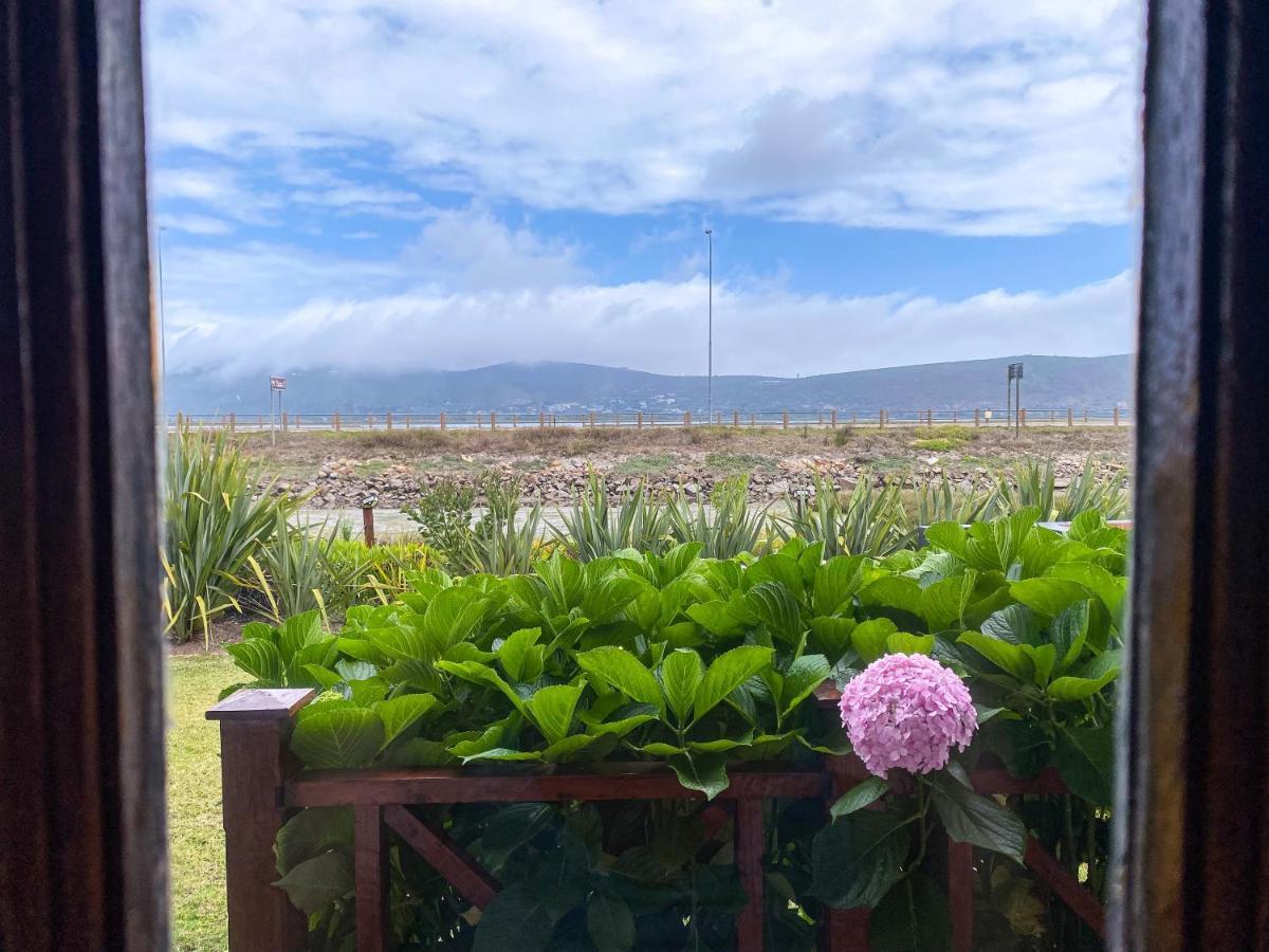 On The Estuary Hotel Knysna Bagian luar foto